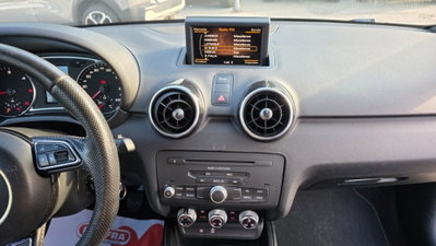 Audi A1 1.6 TDI S line edition (14)