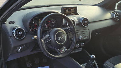 Audi A1 1.6 TDI S line edition (9)