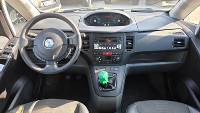 Fiat Idea 1.3 Multijet 16V 90 CV Active (12)