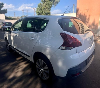 Peugeot 3008 1.6 HDi 115CV Active (6)