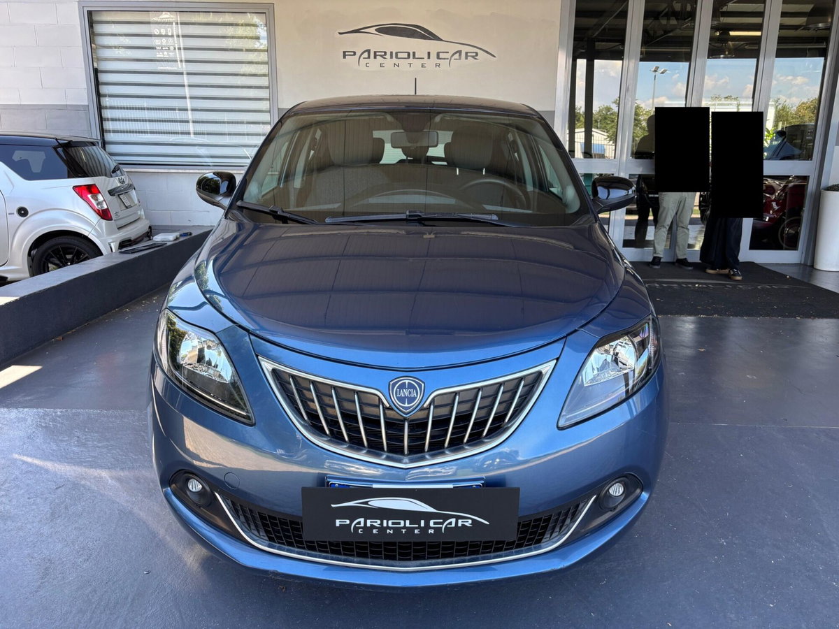 Lancia Ypsilon 1.0 FireFly 5 porte S&S Hybrid Alberta Ferretti