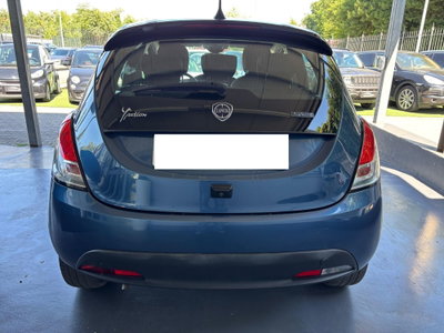 Lancia Ypsilon 1.0 FireFly 5 porte S&S Hybrid Alberta Ferretti (5)