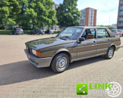 Alfa Romeo Giulietta 1.6 L (5)