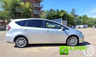 Toyota Prius 1.8 (2)