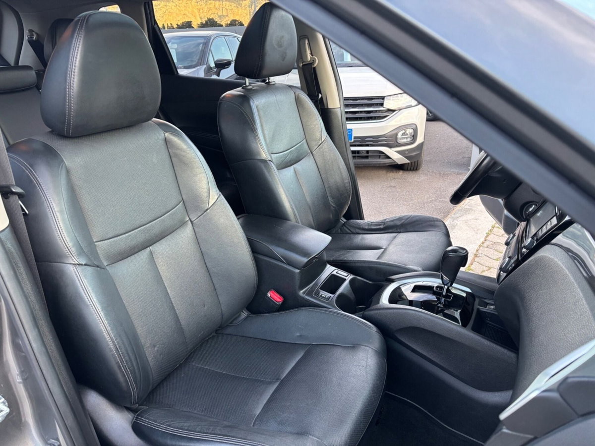 Nissan X-Trail 1.6 dCi 2WD Tekna (20)