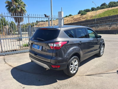 Ford Kuga 1.5 TDCI 120 CV S&S 2WD Powershift Edition (3)