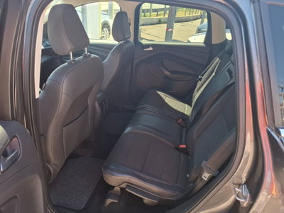 Ford Kuga 1.5 TDCI 120 CV S&S 2WD Powershift Edition (6)