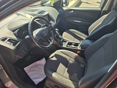Ford Kuga 1.5 TDCI 120 CV S&S 2WD Powershift Edition (8)