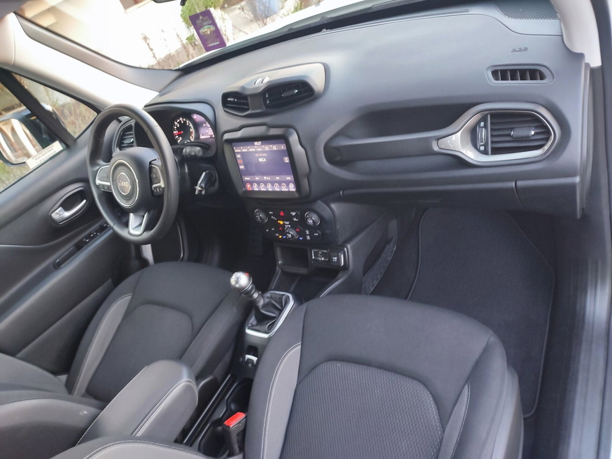 Jeep Renegade 1.6 Mjt 130 CV Limited (10)