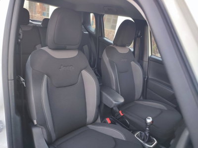Jeep Renegade 1.6 Mjt 130 CV Limited (9)