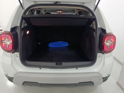 Dacia Duster 1.5 Blue dCi 8V 115 CV 4x4 15th Anniversary (15)