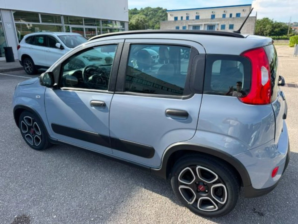 Fiat Panda 1.0 firefly hybrid s&s 70cv 5p.ti (7)