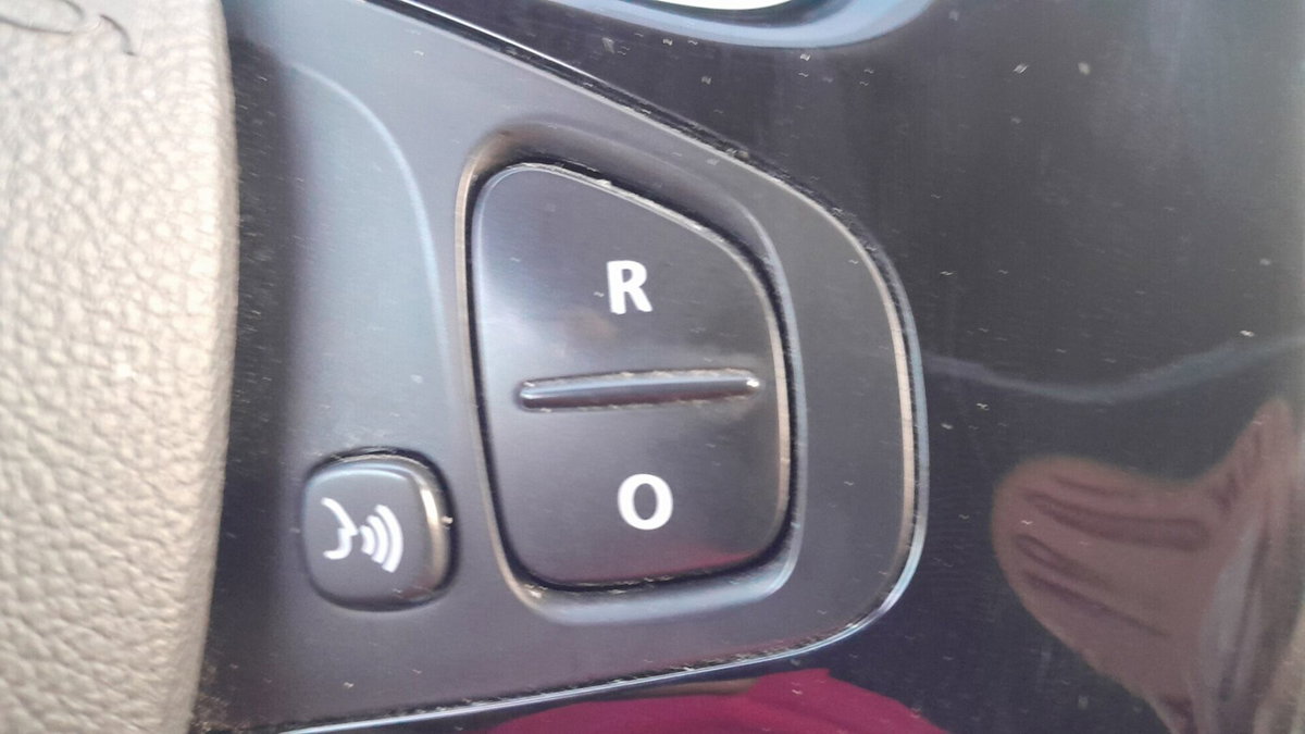 Renault Captur dCi 8V 90 CV EDC Start&Stop Energy Zen (7)