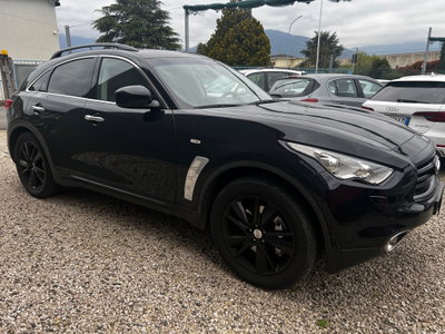 Infiniti FX FX30d S Premium (5)