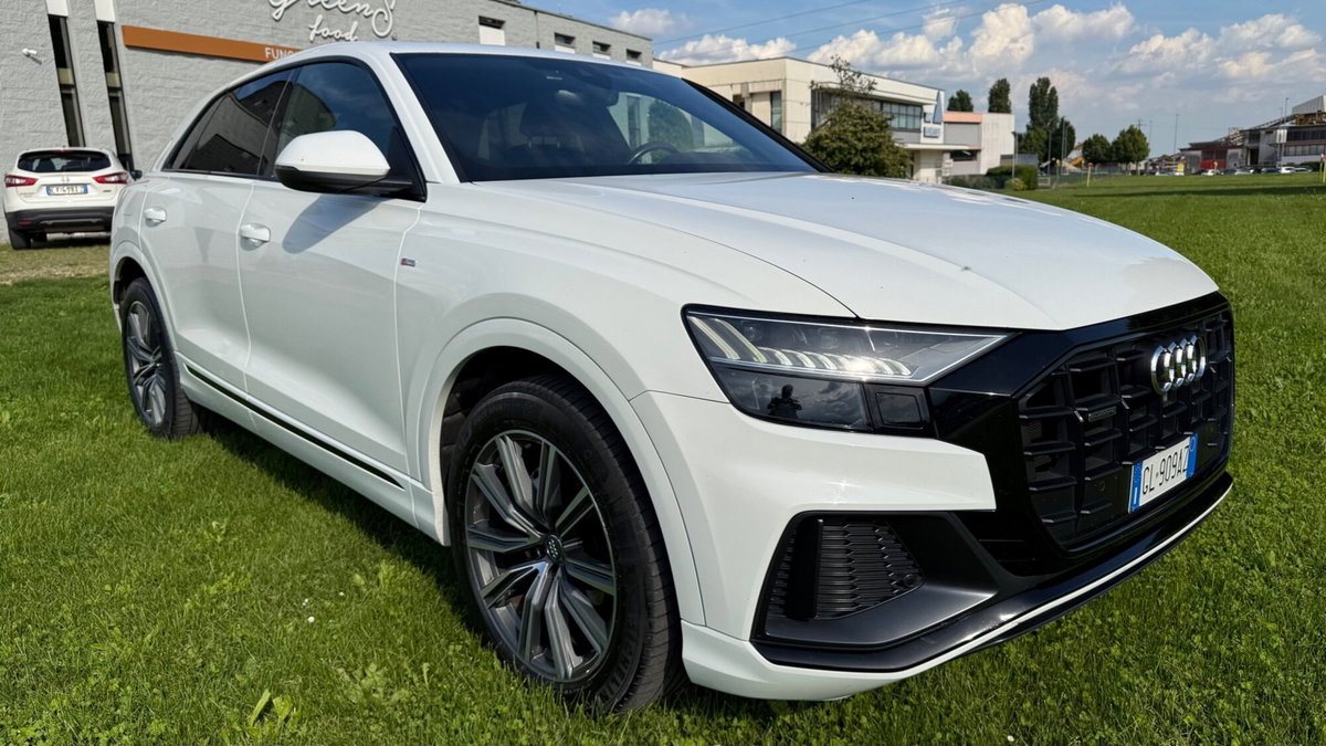 Audi Q8 Q8 50 TDI 286 CV quattro tiptronic Sport (2)
