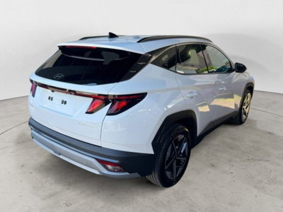 Hyundai Tucson 1.6 crdi 48V Business 2wd dct (6)
