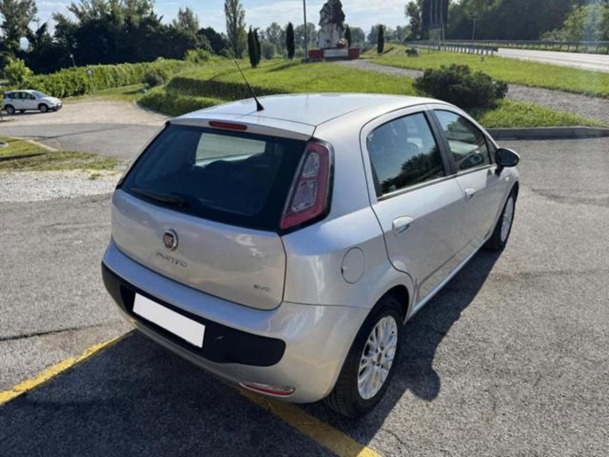 Fiat Punto Evo 1.3 Mjt 95 CV DPF 5 porte S&S Dualogic Dynamic (6)