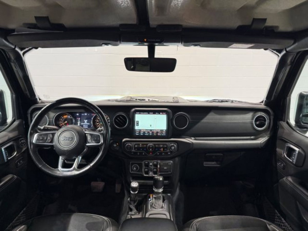 Jeep Wrangler Unlimited 2.2 Mjt II Sahara (11)