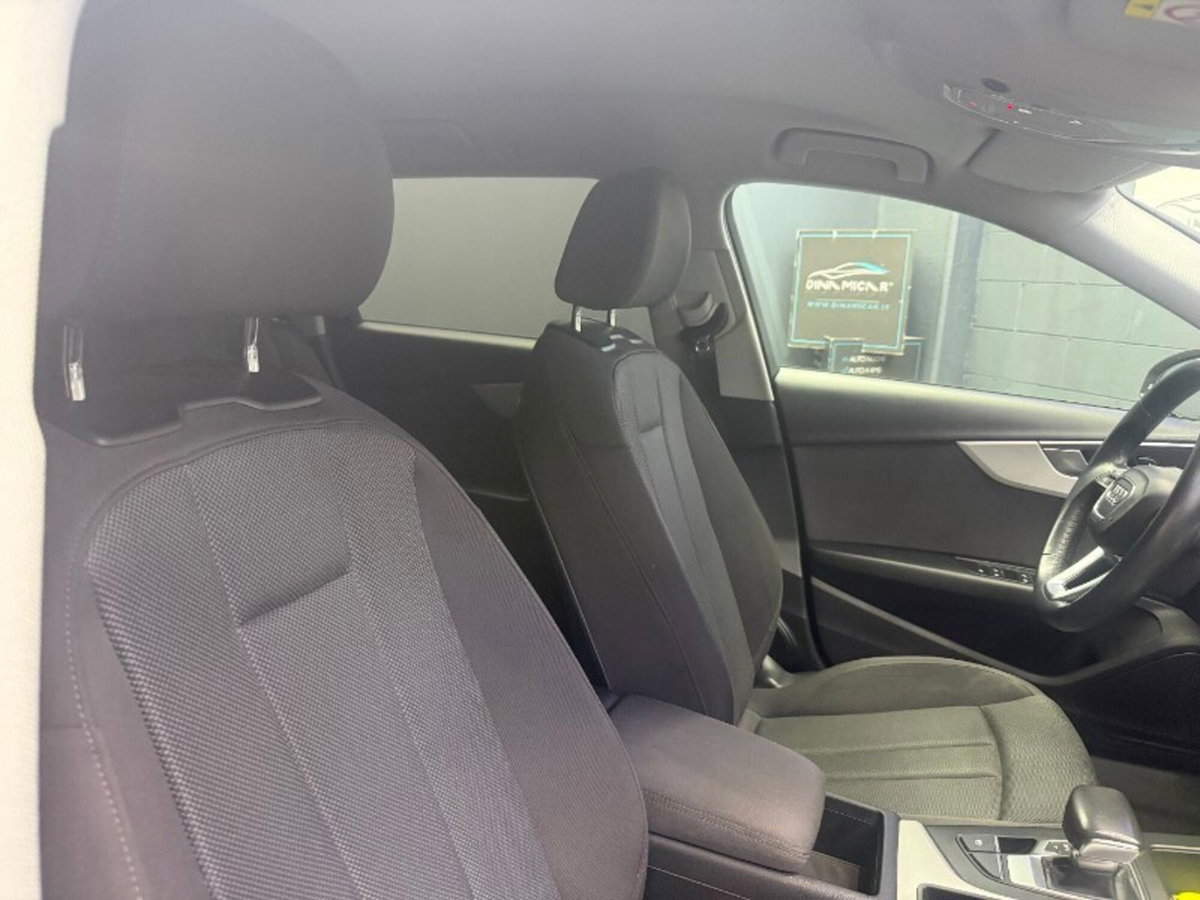 Audi A4 Avant 30 TDI/136 CV S tronic Business Advanced (12)