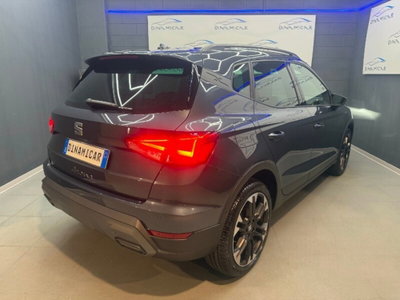 SEAT Arona 1.0 EcoTSI Black Edition (5)