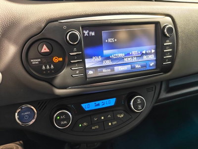 Toyota Yaris 1.5 Hybrid 5 porte Active (11)