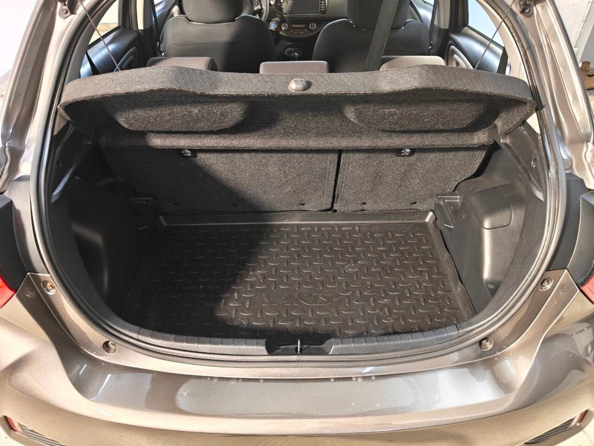 Toyota Yaris 1.5 Hybrid 5 porte Active (15)
