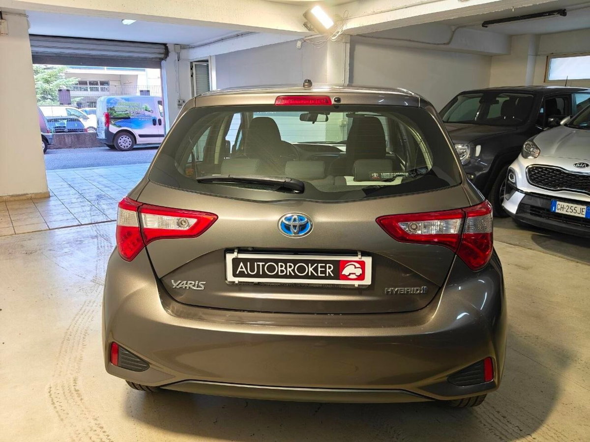 Toyota Yaris 1.5 Hybrid 5 porte Active (5)