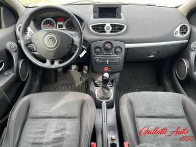 Renault Clio 1.2 75CV 5 porte Live (10)