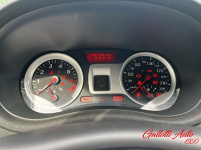 Renault Clio 1.2 75CV 5 porte Live (12)