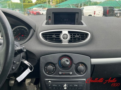 Renault Clio 1.2 75CV 5 porte Live (17)