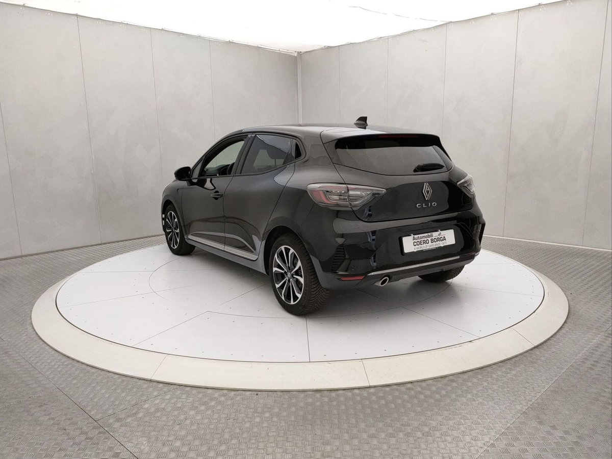 Renault Clio 1.0 tce Techno 90cv (6)