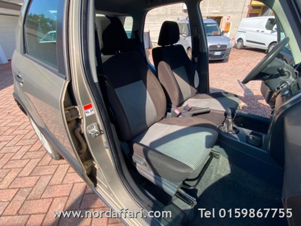 Fiat Sedici 1.6 16V 4x4 Dynamic (14)