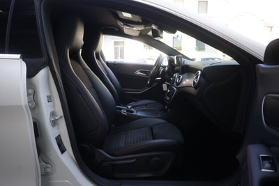 Mercedes-Benz CLA 220 d Automatic Premium (11)