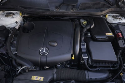 Mercedes-Benz CLA 220 d Automatic Premium (19)