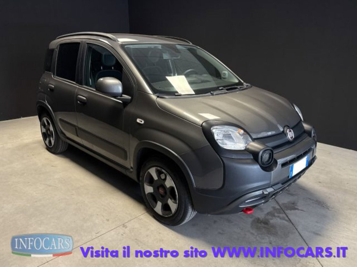 Fiat Panda Cross 1.0 firefly hybrid Cross s&s 70cv 5p.ti