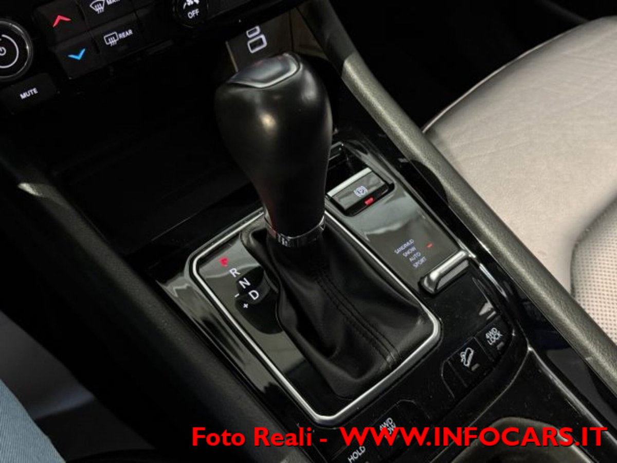Jeep Compass 1.3 T4 240CV PHEV AT6 4xe S (19)