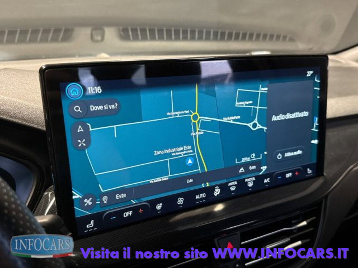 Ford Focus Station Wagon 1.0 EcoBoost Hybrid 155 CV SW ST-Line (15)