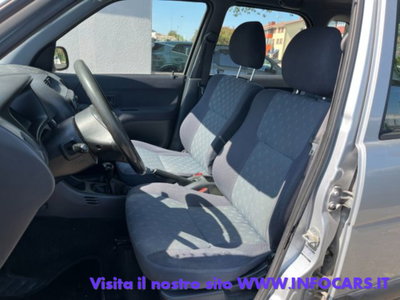 Daihatsu Terios 1.3i 16V cat 4WD CX (5)