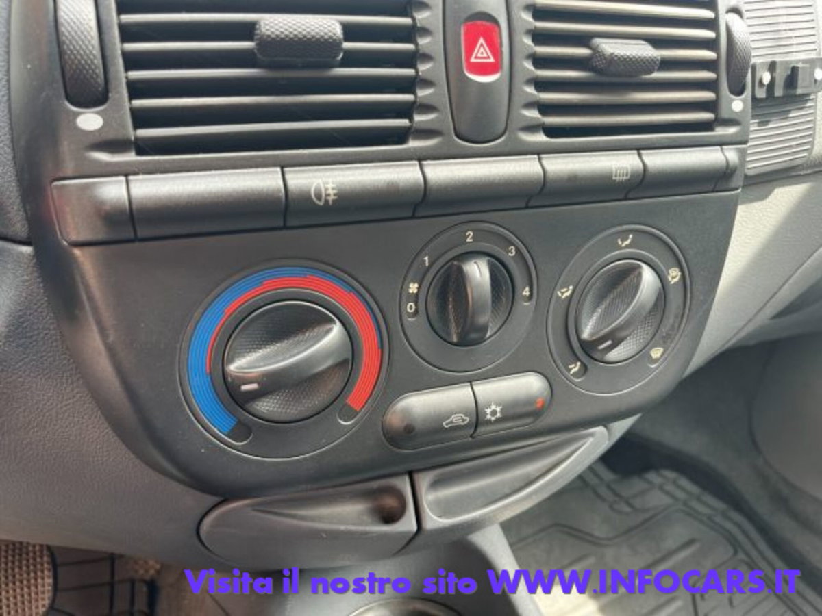 Fiat Bravo 1.4i 12V cat SX (9)