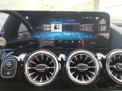 Mercedes-Benz GLA SUV 200 d AMG Line Premium Plus 4matic auto (14)