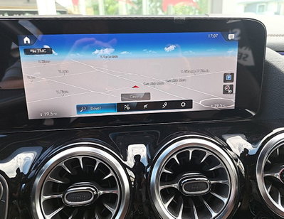 Mercedes-Benz GLA SUV 200 d AMG Line Premium Plus 4matic auto (16)