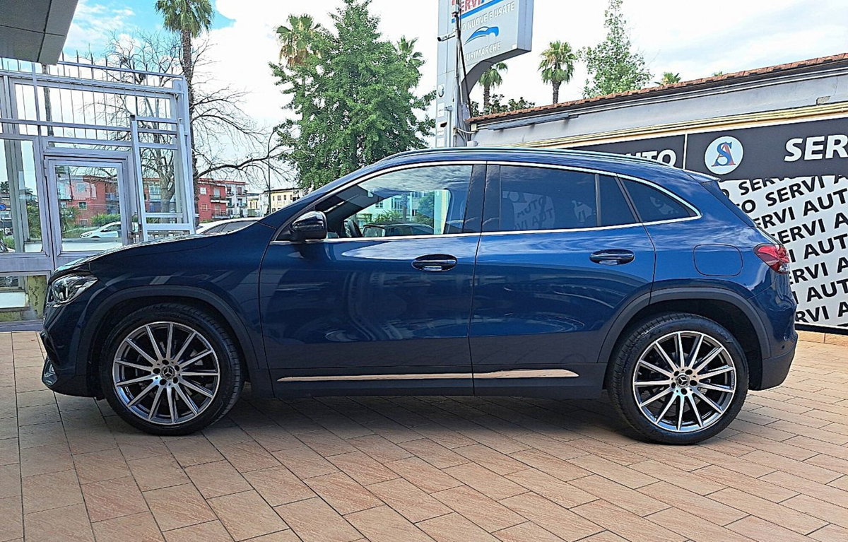 Mercedes-Benz GLA SUV 200 d AMG Line Premium Plus 4matic auto (8)
