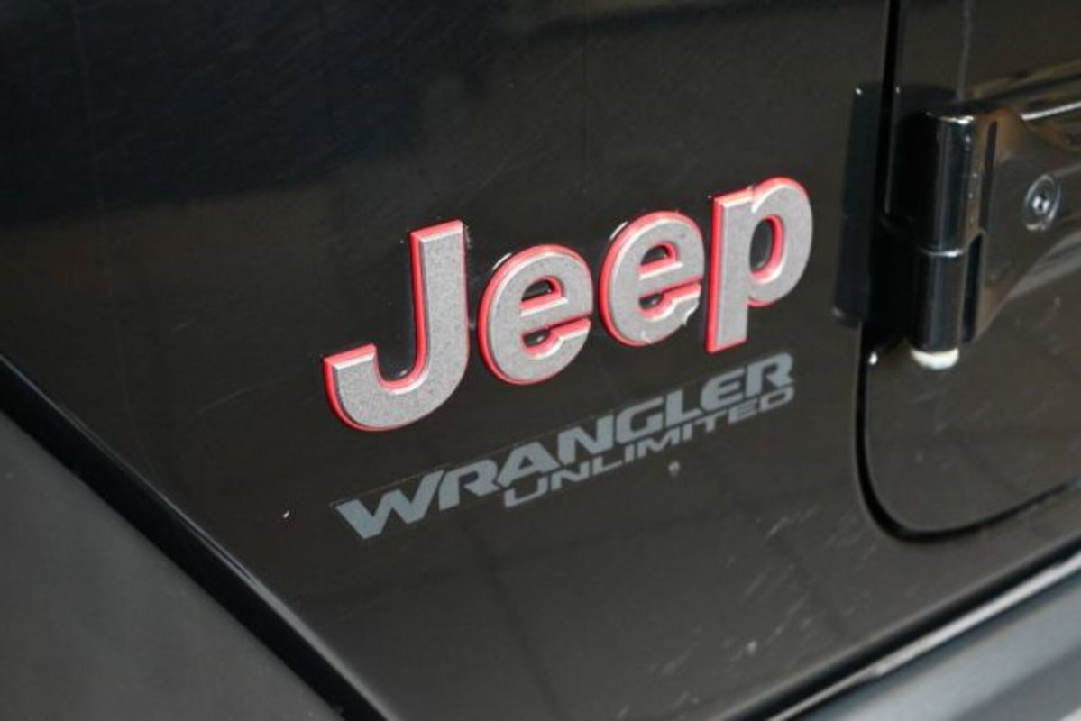 Jeep Wrangler Unlimited 2.2 Mjt II Recon (19)