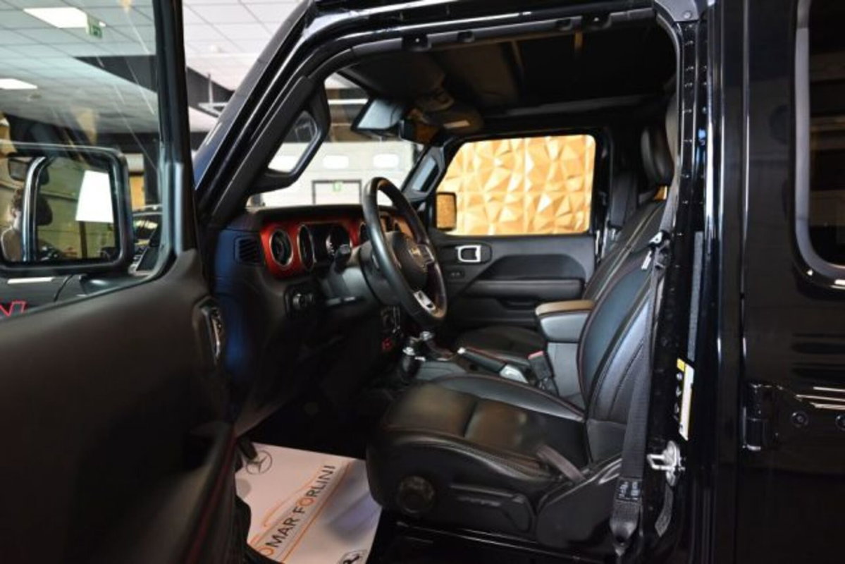 Jeep Wrangler Unlimited 2.2 Mjt II Recon (9)