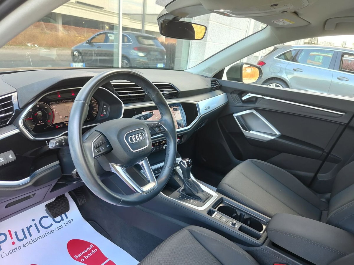 Audi Q3 Sportback 35 TDI quattro S tronic Business Plus (18)