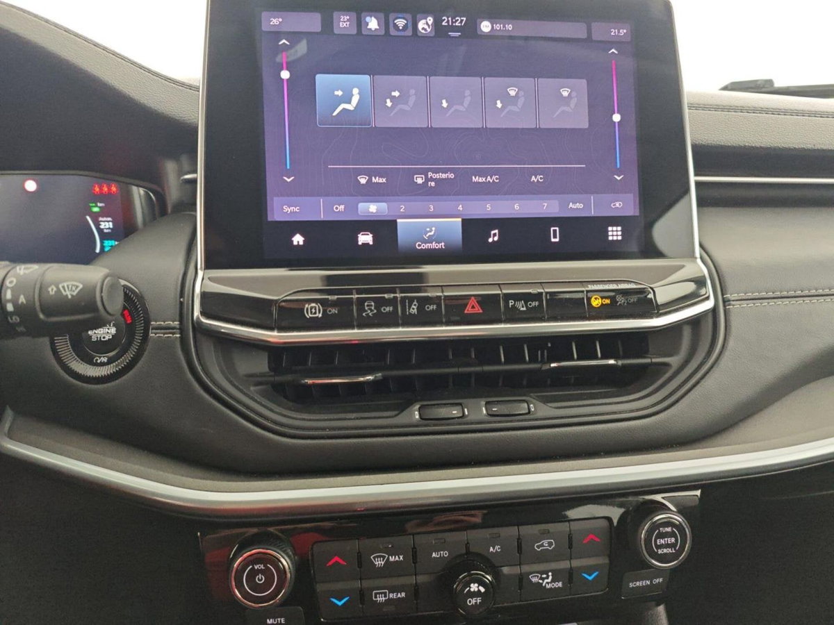 Jeep Compass 1.3 T4 190CV PHEV AT6 4xe Limited (15)