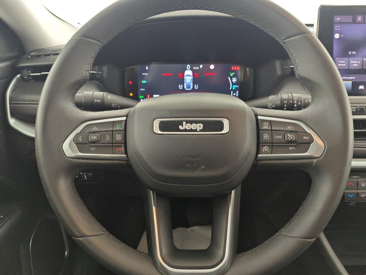 Jeep Compass 1.3 T4 190CV PHEV AT6 4xe Limited (18)