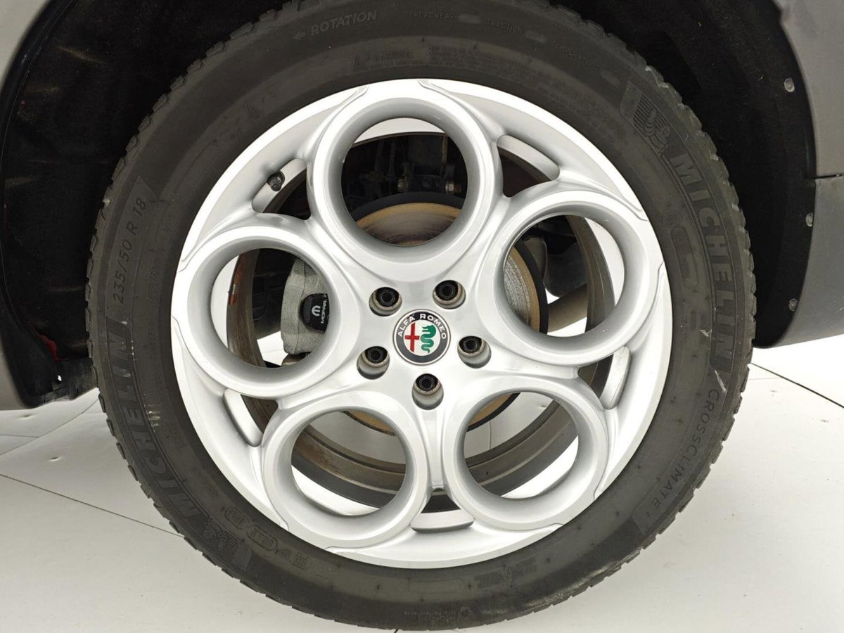 Alfa Romeo Tonale Tonale 1.6 diesel 130 CV TCT6 Super (6)