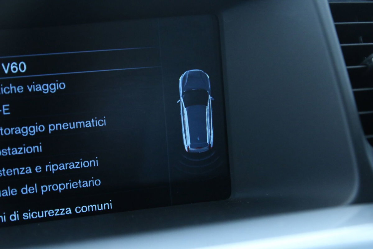 Volvo V60 D2 1.6 Powershift Kinetic (12)