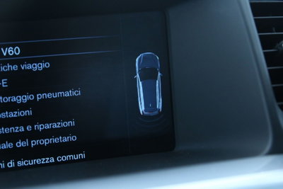 Volvo V60 D2 1.6 Powershift Kinetic (12)